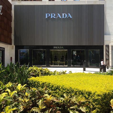 is prada in cancun cheaper|best shopping in cancun.